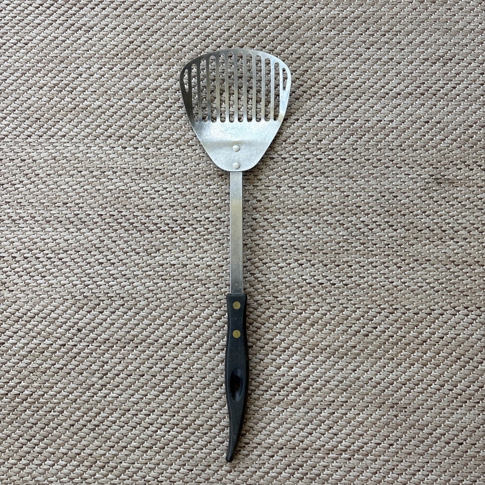 Stanley Stainless Steel SLOTTED STRAINER Spatula Kitchen Tool 13.25" Wood Handle